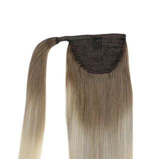 straight hair ponytail